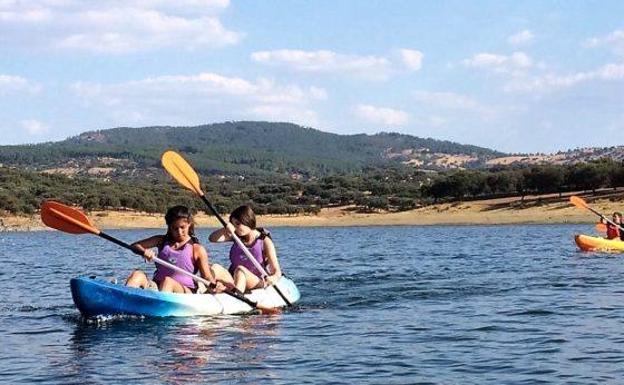 'Tres des' para exprimir la Comarca de Tentudía en primavera