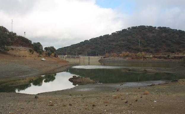 Tentudía está en prealerta por escasez de agua según la CHG