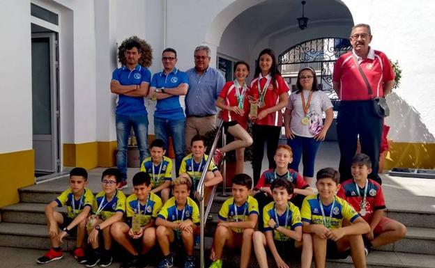 14 pequeños deportistas llevan el nombre de Monesterio a nivel nacional