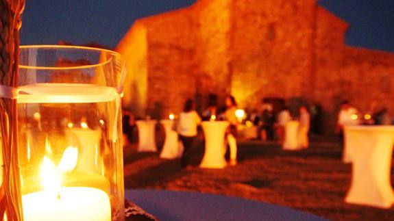 La III Muestra 'Gastro Star', en la que se podrá cenar en Tentudía bajo las estrellas, será el 27 de julio