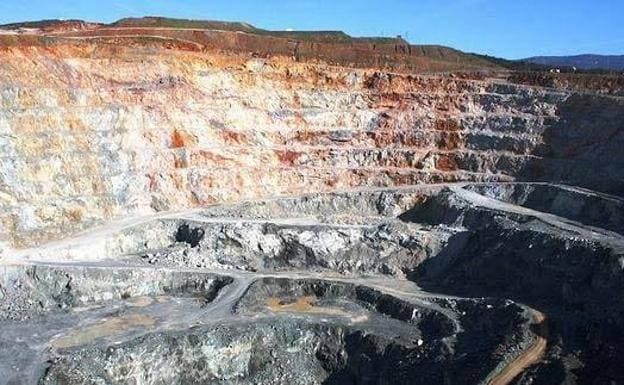 La empresa de Aguablanca tiene dos años de plazo para decidir si reabre la mina