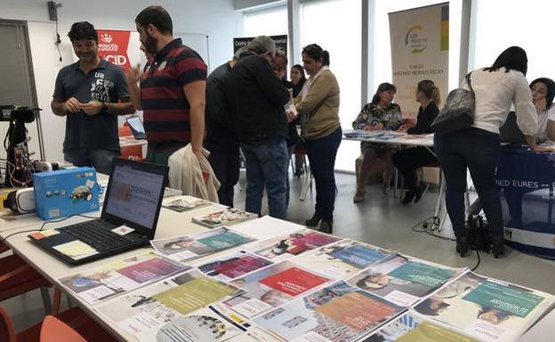 La Feria de Empleo, Emprendimiento y Empresa de Monesterio contó con 125 asistentes