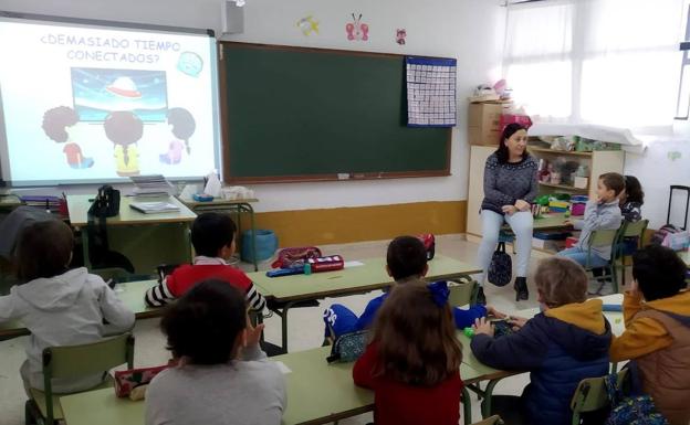 El Programa de Prevención de Conductas Adictivas de Tentudía continúa con su labor en la Comarca
