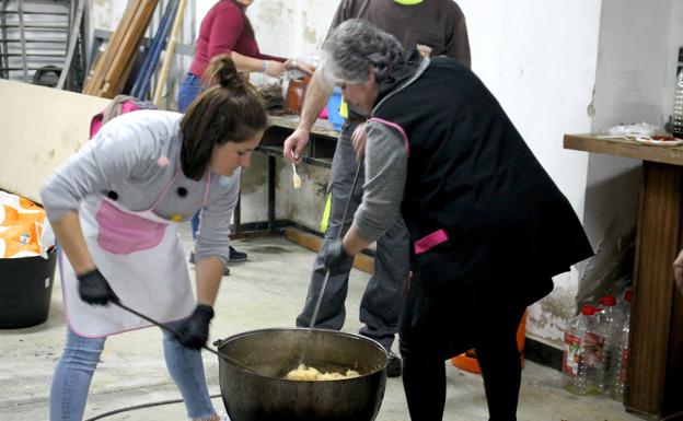 La Matanza del Cerdo Ibérico celebra su vigésimo aniversario con una ruta gastronómica con productos típicos