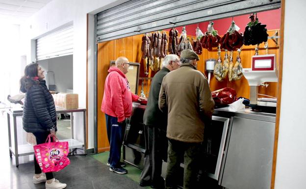 Comienzan las obras de modernización del Mercado de Abastos de Monesterio