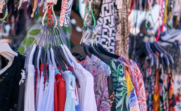 El ayuntamiento estudia dos nuevos emplazamientos para la reapertura del mercadillo