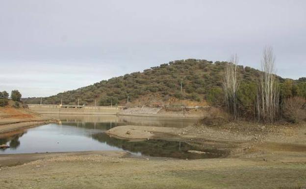 Las reservas de agua del embalse de Tentudía solo garantizan el abastecimiento hasta febrero