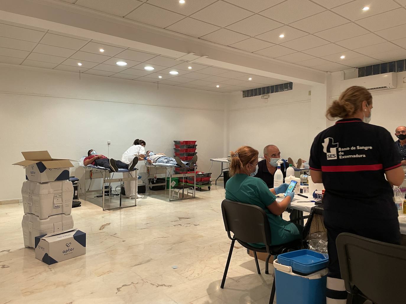 Equipo del Banco de Sangre de Extremadura durante la útlima colecta en Monesterio /Isabel Ambrona