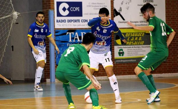 Navalmoral FS se impone a Movistar Inter B, 9-6, en un partido lleno de alternativas