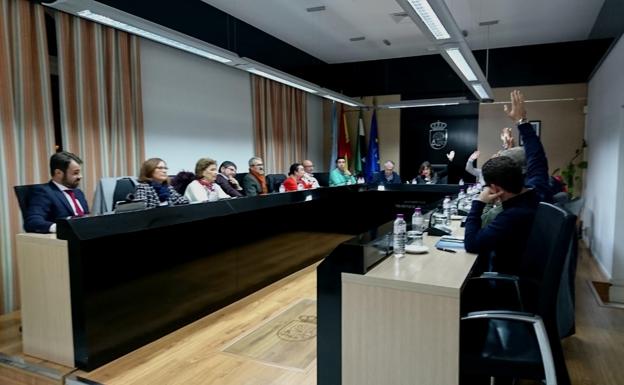 PSOE, Grupo Independiente y Extremeños aprueban el presupuesto municipal del 2019
