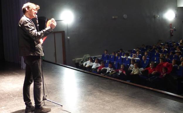 El miércoles, pasacalles y circo en la primera jornada del Festival Ilusiones