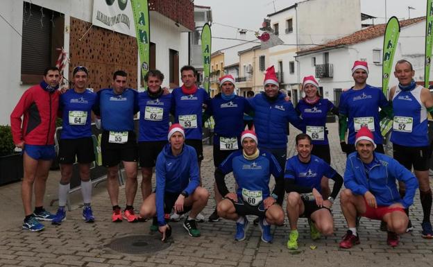Amplia presencia de Fondistas Moralos en la XX Carrera de Navidad de Almaraz