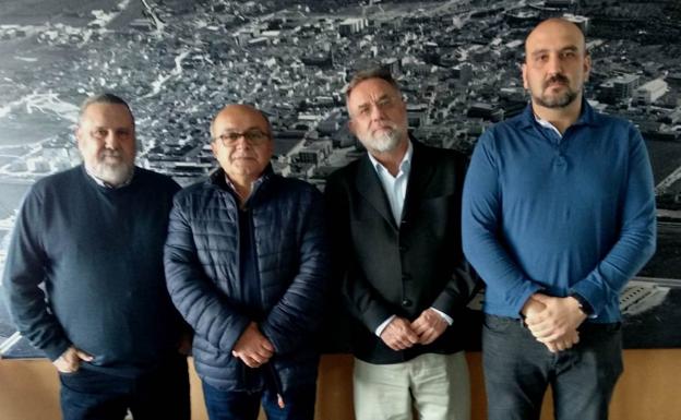 Los trabajadores de Almaraz se movilizan por su futuro laboral