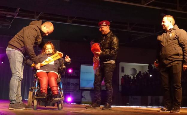 El Carnaval 2019 tendrá pregonera, Cristina Carrasco, de la peña Arco Iris