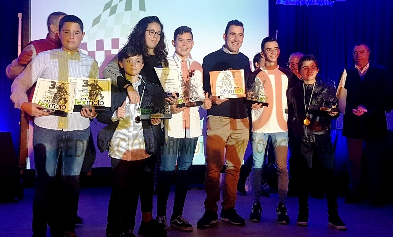 Nueve galardones para los moteros de la zona en la Gala del Motor