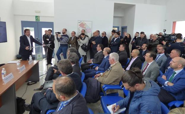 Las primeras empresas de Expacio Navalmoral crearán inicialmente unos 70 empleos