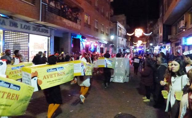 Y el lunes, al pasacalles...