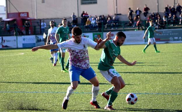 El Aceuchal sume en una crisis al Moralo, 1-2