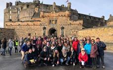 La Escuela Oficial de Idiomas realiza un viaje de estudios a Escocia