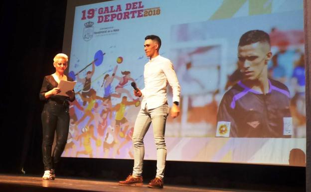 El árbitro moralo Jayro Muñoz García aspira, de nuevo, al ascenso a Segunda División B