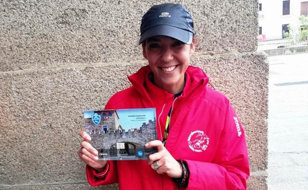 Ana Ruíz, primera en Veterana A en la Media Maratón 'Cáceres Patrimonio de la Humanidad'