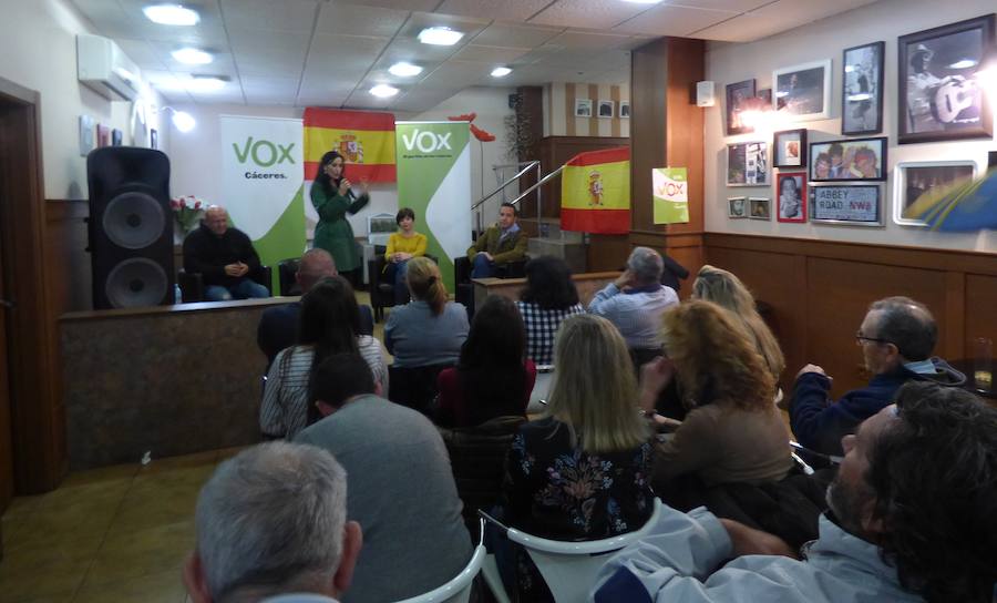 Magdalena Nevado califica a Vox como el partido «del amor y la valentía»