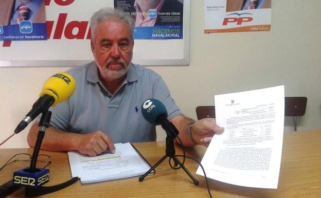 El ex-alcalde Rafael Mateos encabeza la candidatura del PP a la alcaldía de Robledollano