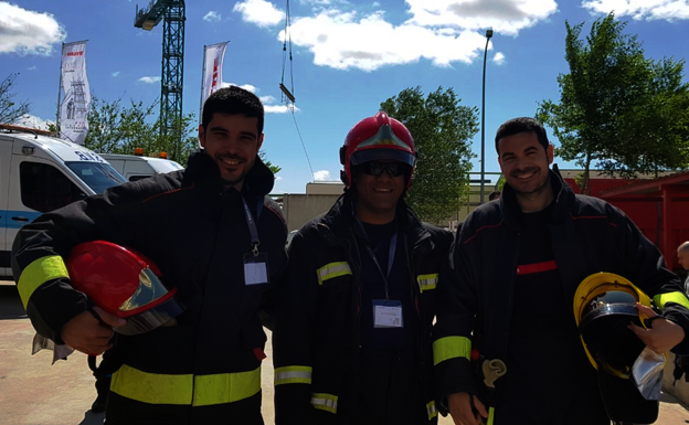 Un equipo de bomberos de la CNA, segundo en una competición nacional contra incendios