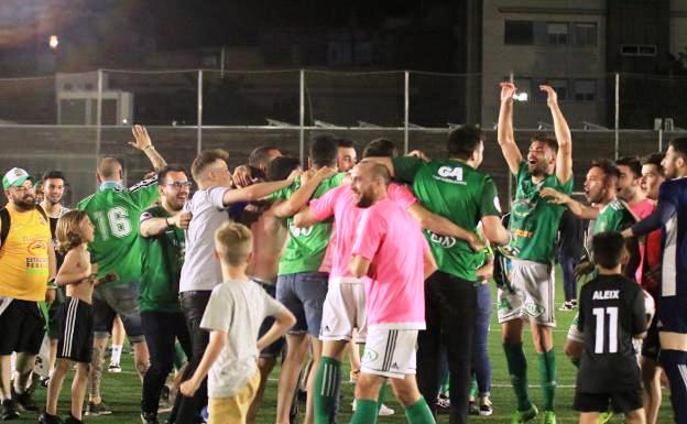 Linares, próxima parada para el sueño de Segunda B del Moralo