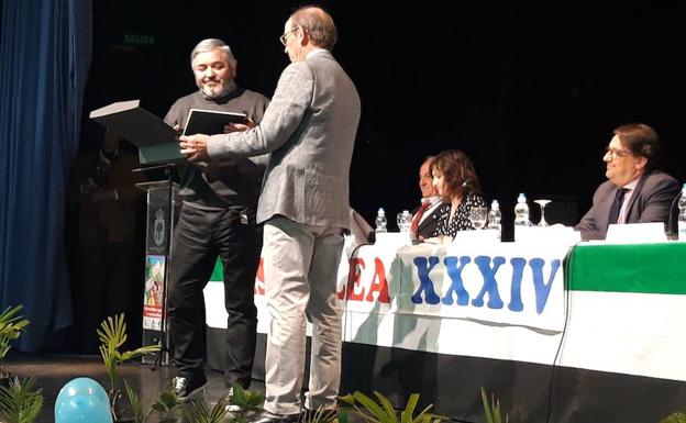 Francisco Gómez, 38 años salvando vidas de forma altruista