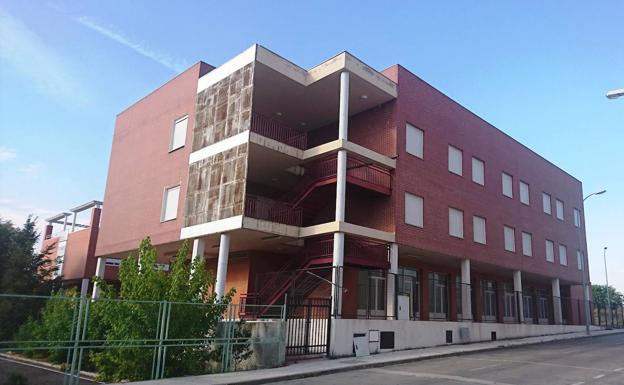 Abrir la residencia municipal y traer empresas al macro polígono, retos de la legislatura
