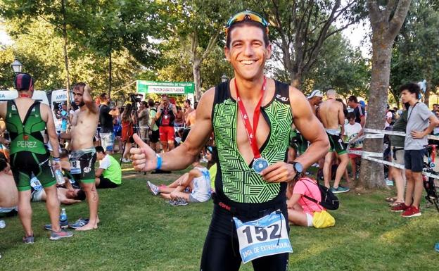 Jorge Campos, noveno en el exigente Triatlón 'Ciudad de Plasencia'