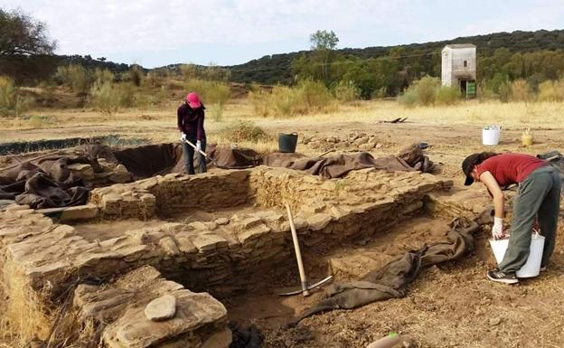Se reanudan las excavaciones en el yacimiento de Madinat Albalat