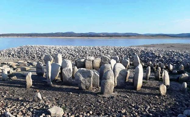 La asociación Raíces de Peraleda desaconseja las visitas al dolmen de Guadalperal por seguridad