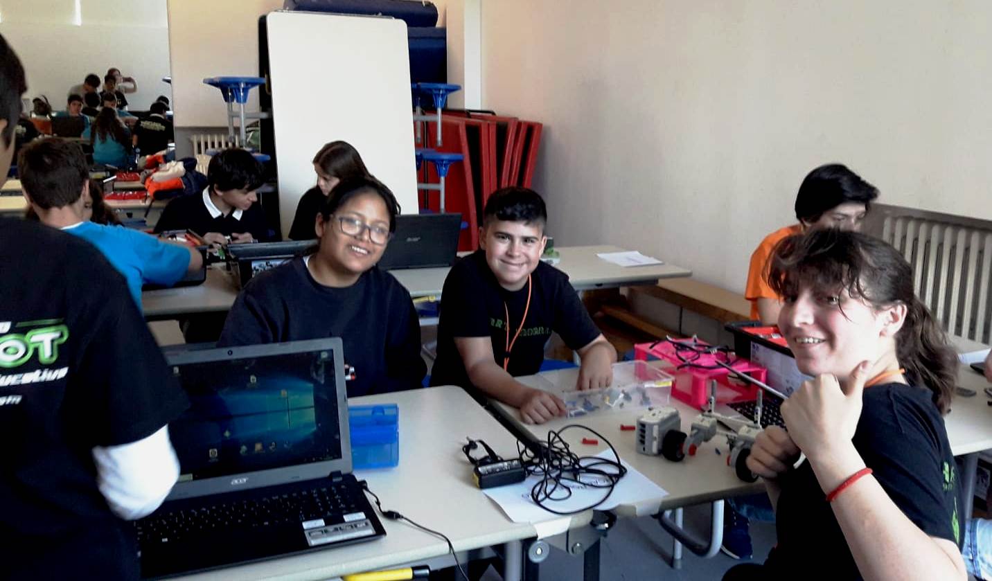 La asociación local de robótica vuelve a una final nacional