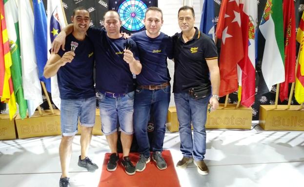 Un equipo moralo logra el campeonato de España de dardos electrónicos en Benidorm