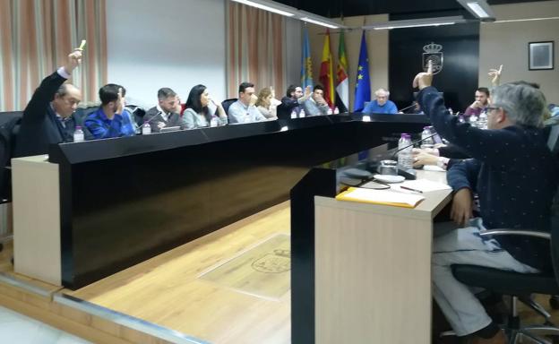 El pleno aprueba una modificación de la ordenanza que regula el IBI