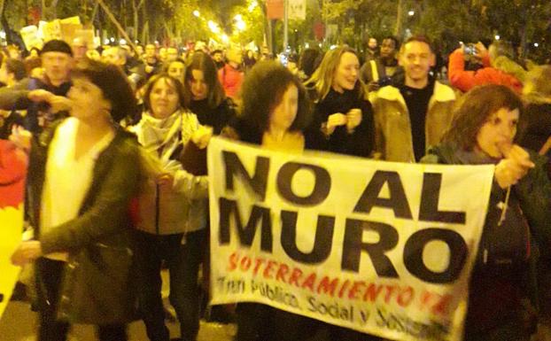 Las reivindicaciones del colectivo No al Muro llegan a Madrid