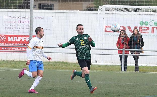 El Moralo prolonga su recuperación en Fuente de Cantos, 0-2, en un partido adelantado