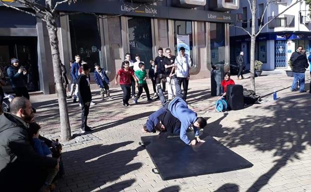Ciudadanos propone un 'parkour' park, instalar gradas en el pabellón de Navarrosa o cerrar la pista de Las Minas