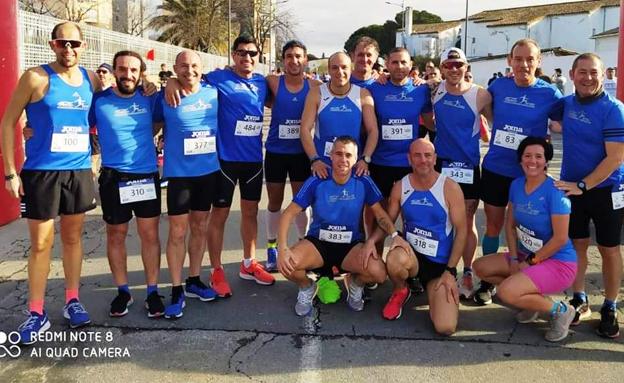 Fondistas Moralos, tercero por equipos en la VIII Media Maratón 'Ciudad de Plasencia'