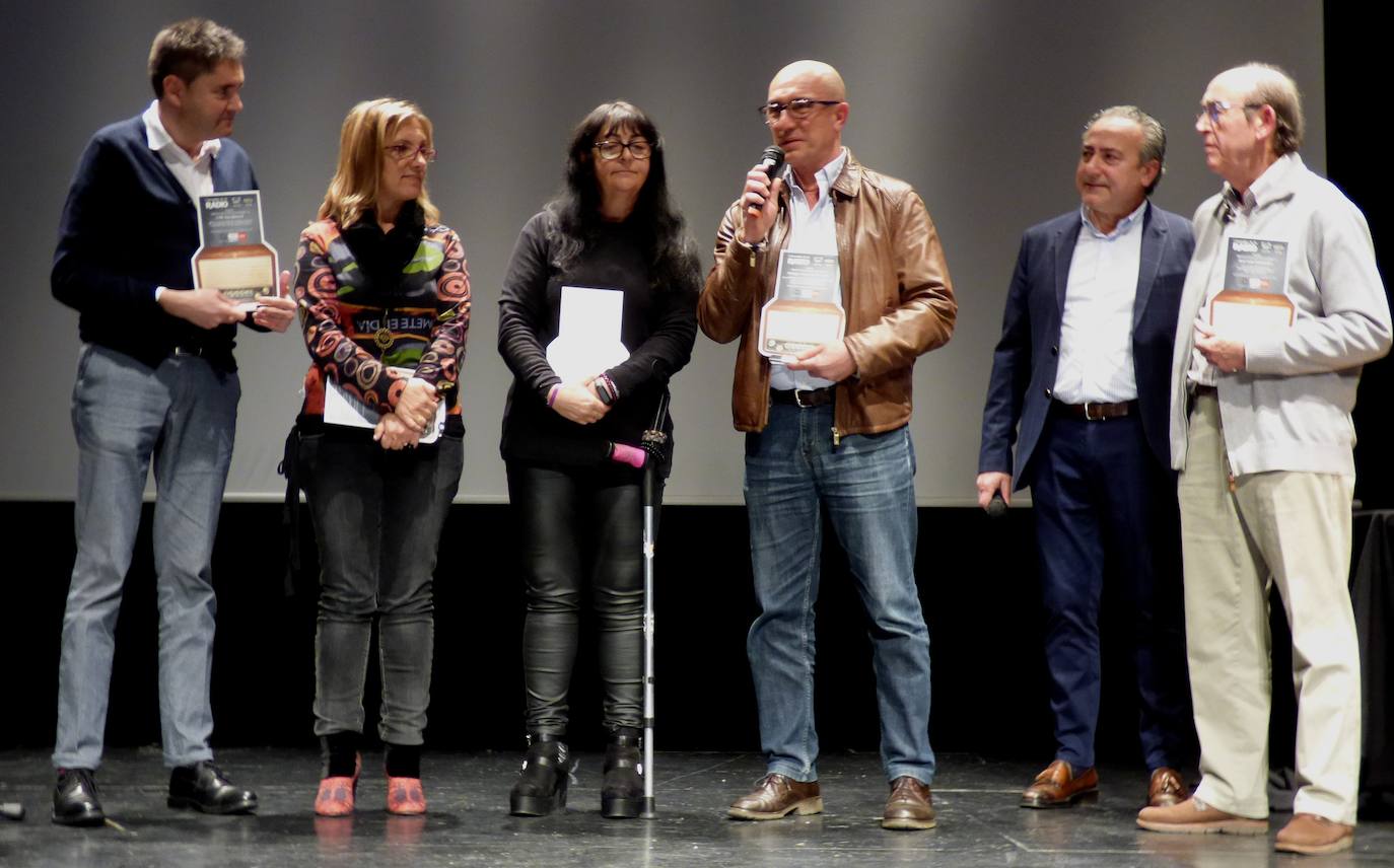 La prensa local entrega sus primeros premios