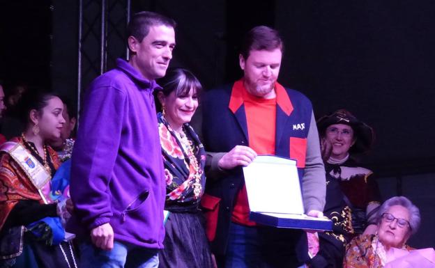 El Carnaval celebra el 30 aniversario de la peña Torremocha