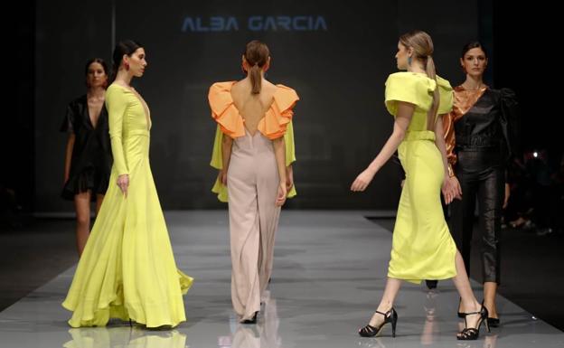 Alba García presentó su nueva colección de moda en Sevilla