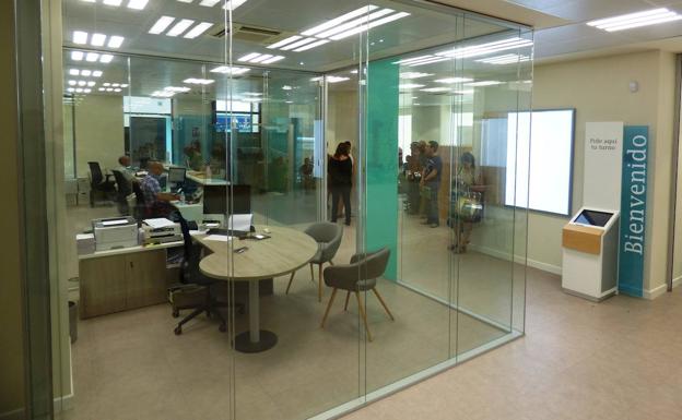Liberbank tiene abierta su oficina en el Jardincillo