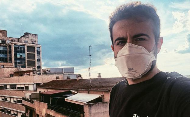 «De repente te encuentras solo empezando una cuarentena«