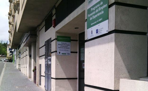 El Ayuntamiento cierra el centro de servicios sociales hasta el día 21 «por motivos de salud pública»