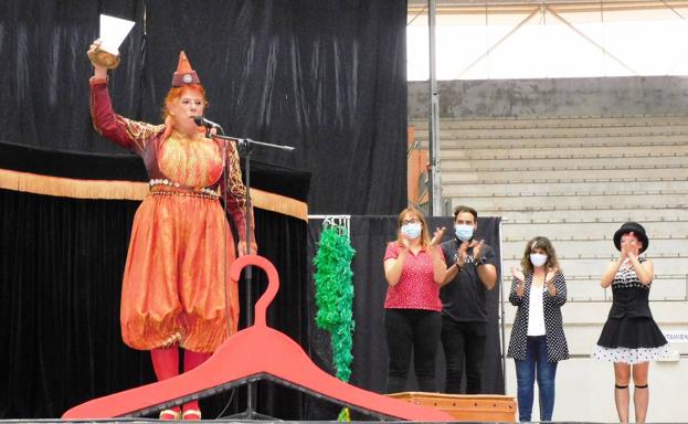 La payasa catalana Montse Trías recibe el 9º Premio Nosolocirco