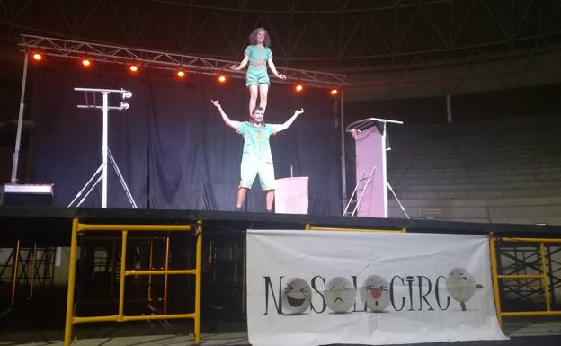 Un taller familiar, un pasacalles y un espectáculo despiden el festival Nosolocirco