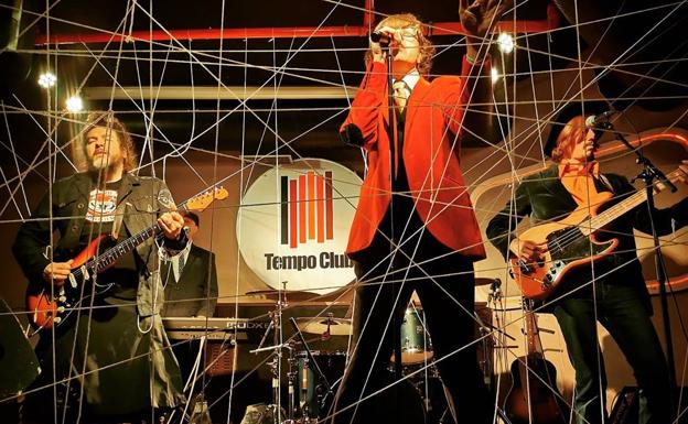 «Los conciertos se aplazan por responsabilidad, no por las presiones que venimos sufriendo»